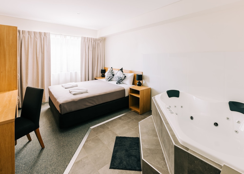 Spa Room photo 2