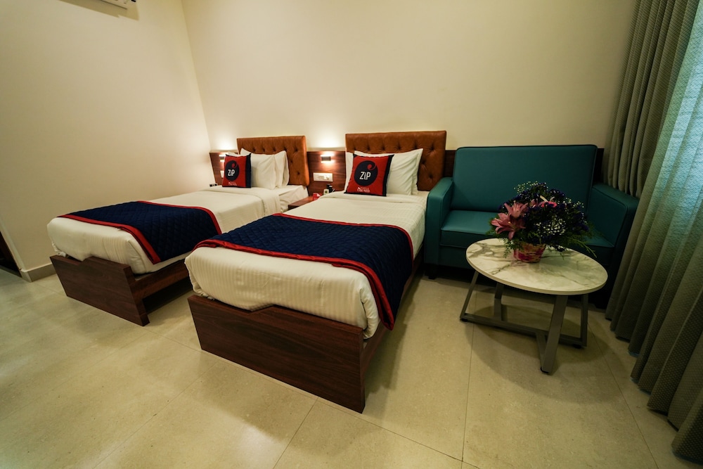 Superior Twin Room - Photo 3
