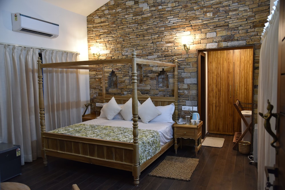 Standard Riverview Room photo 1