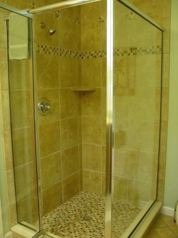 Room, Private Bathroom (Palms Guest Room) photo 2