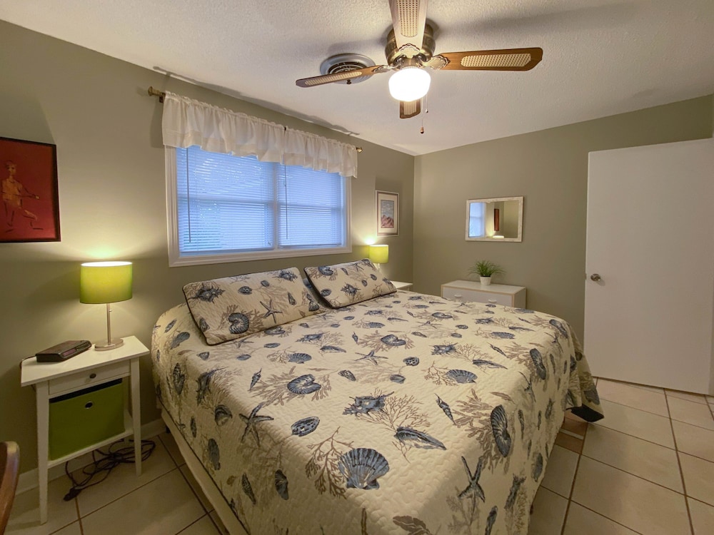 Duplex, 2 Bedrooms photo 2