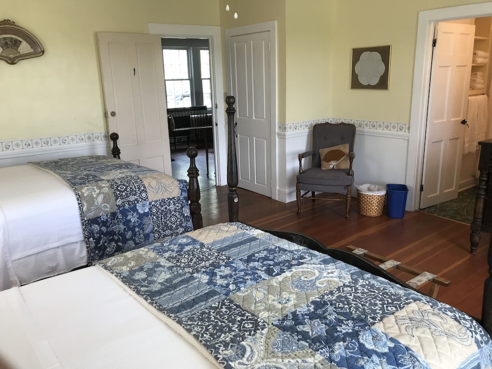 Room 1 photo 2