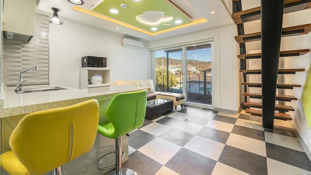 Basic Room, 1 Bedroom (blue 202ho(spa))