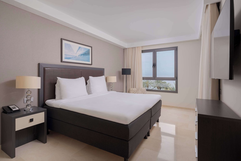 Suite, 2 Bedrooms thumbnail 5
