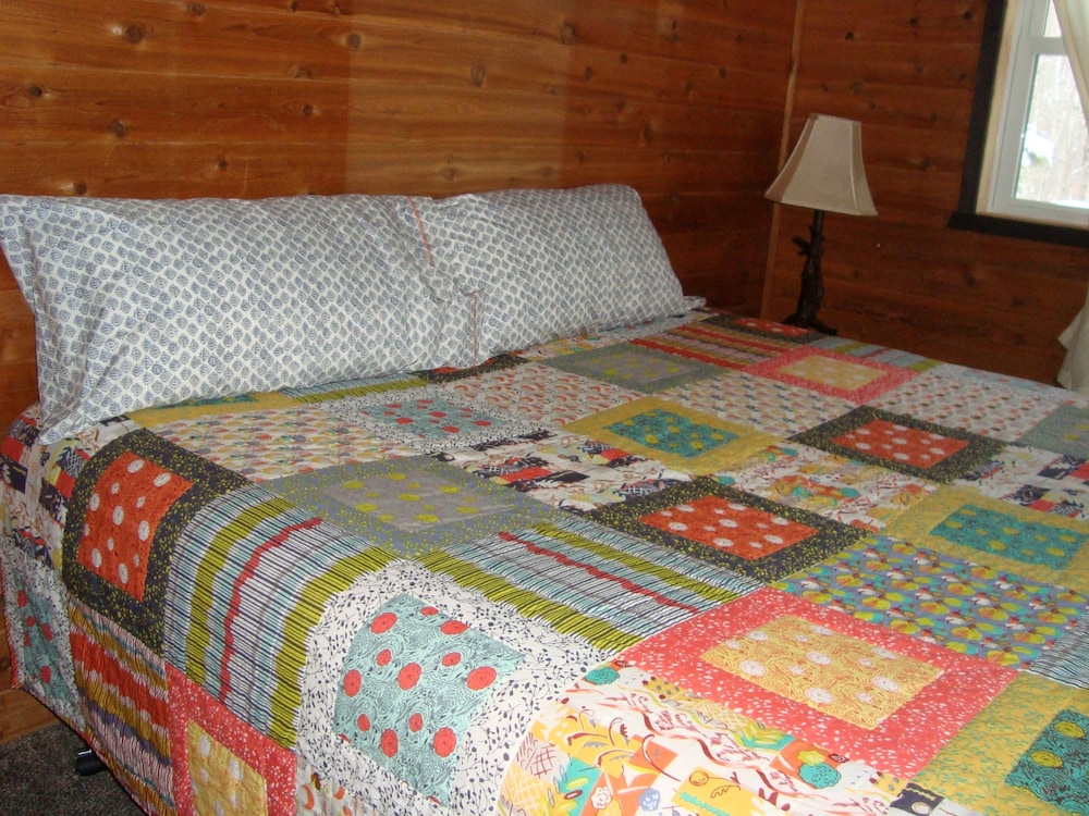 Deluxe Chalet, Multiple Beds, Non Smoking, Hot Tub (Carini Cavern) photo 2