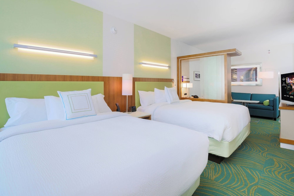 Suite, Multiple Beds (Hearing Accessible) photo 1