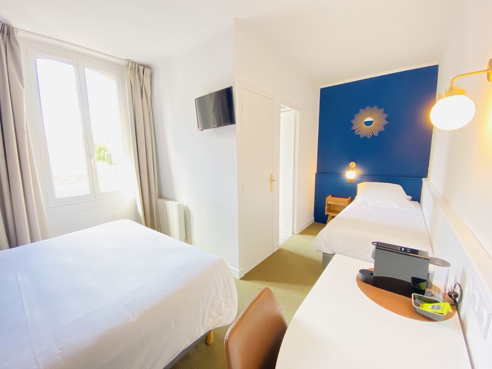 Standard Triple Room photo 3