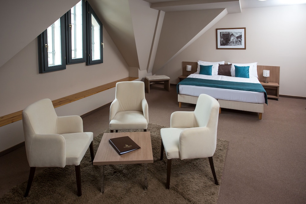 Superior Double Room - Photo 3