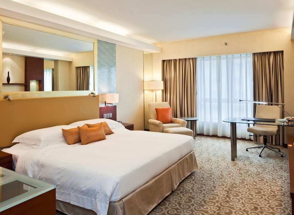 Deluxe Room - Photo 3