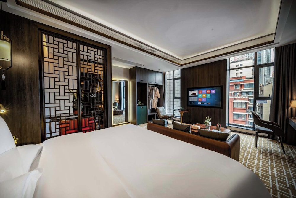Luxury Double Room, City View