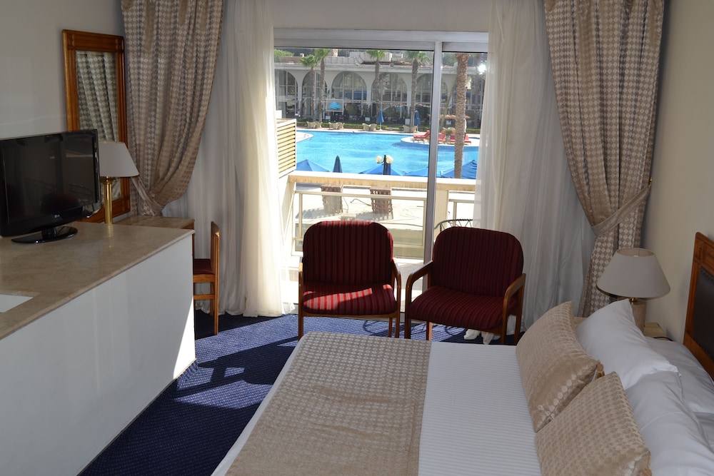 King Bed Duplex Suite
