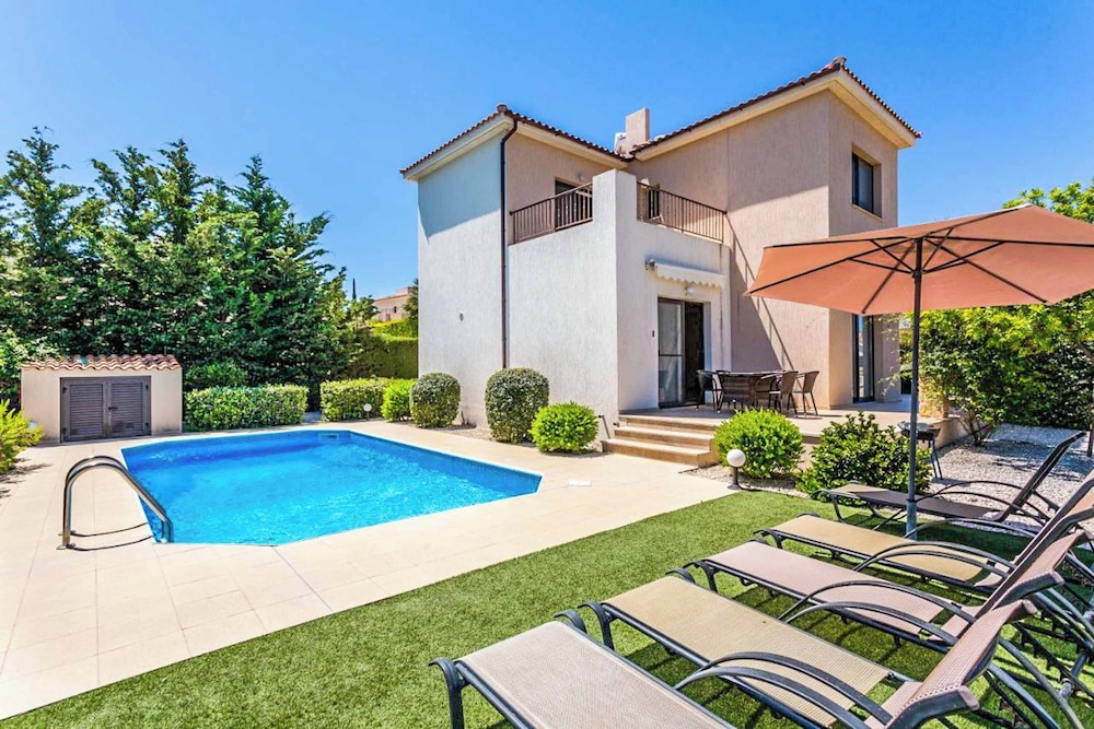 Villa (3 Bedrooms) photo 1
