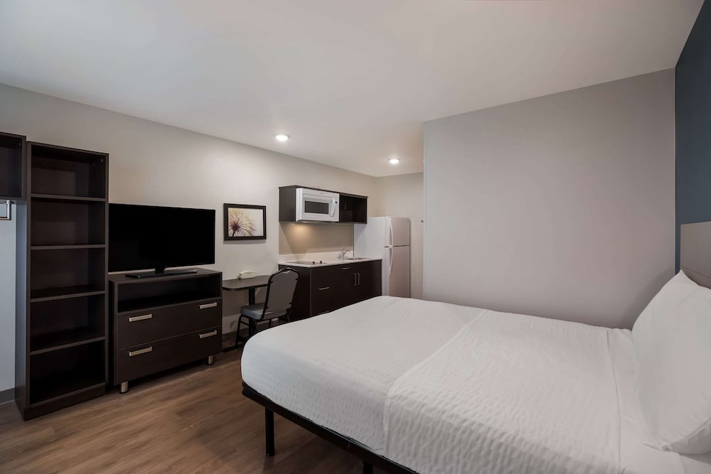 Standard Room, 1 Double Bed, Non Smoking photo 2