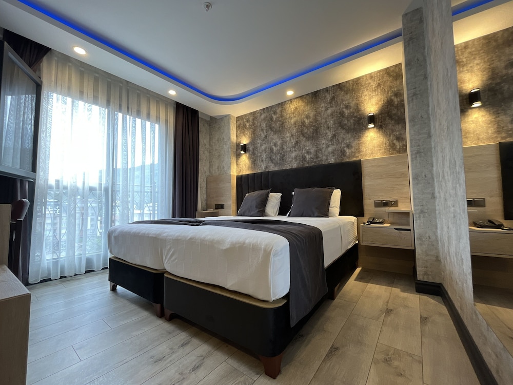 Comfort Double or Twin Room photo 3
