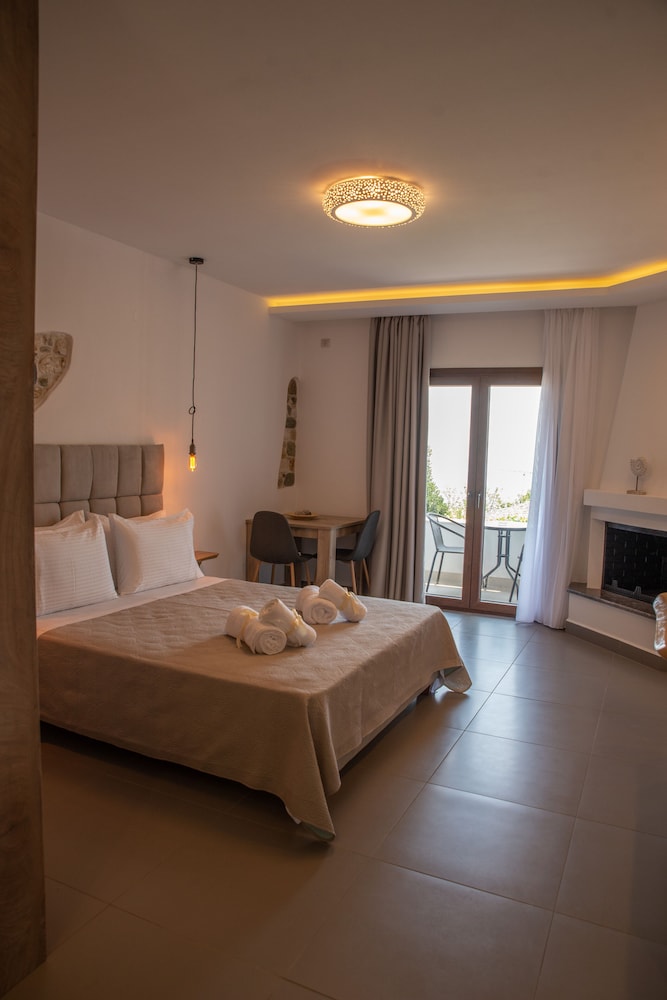 Luxury Studio Suite