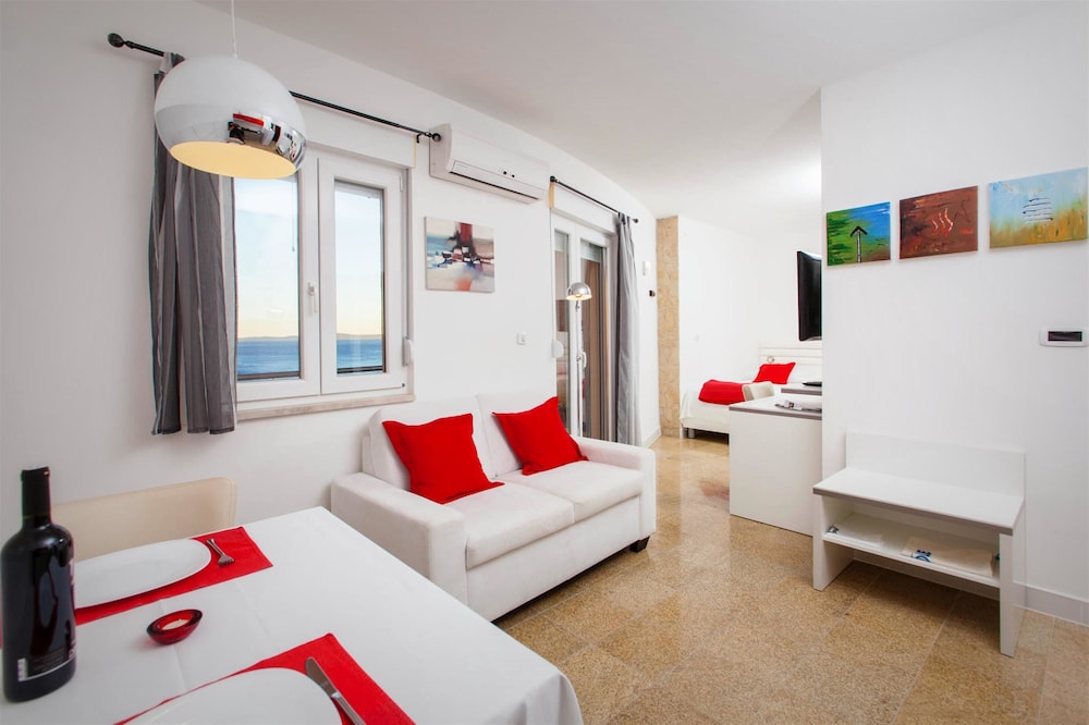 Rabbit. Sea View Studio With Panoramic Balcony photo 1