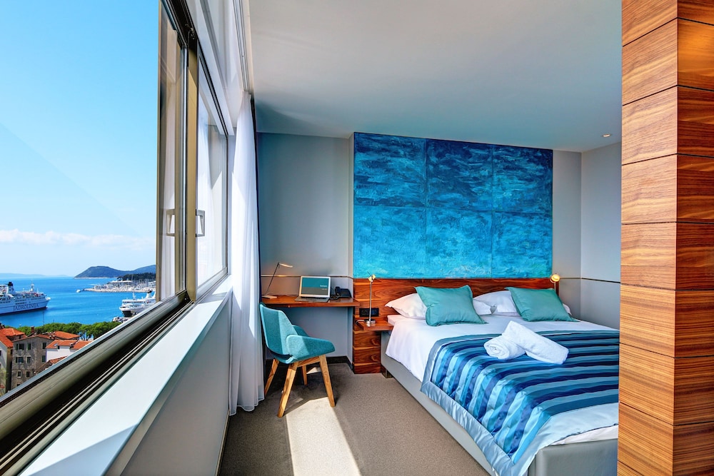 Superior Suite, Sea View photo 3