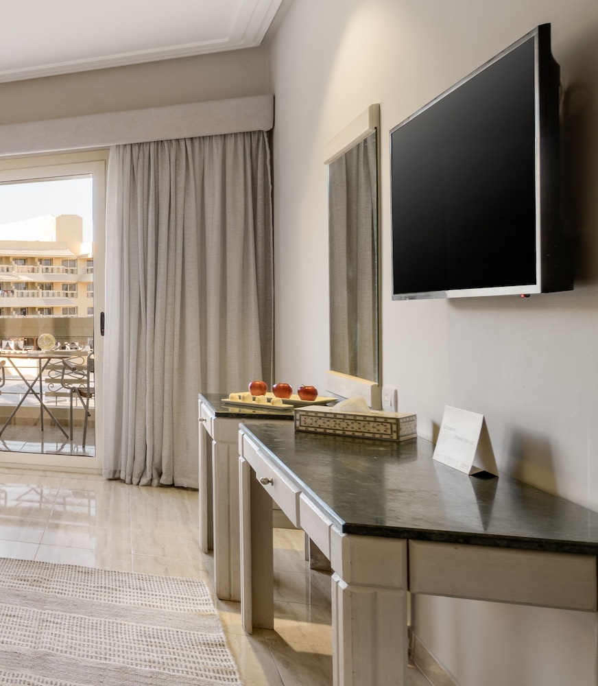 Superior Room (Family)