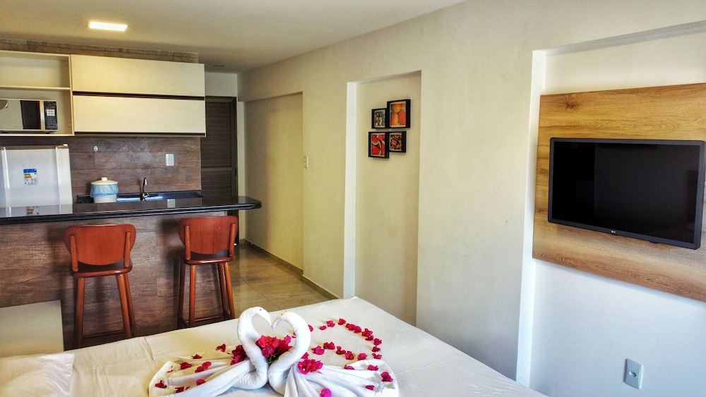Deluxe Double or Twin Room - Photo 11