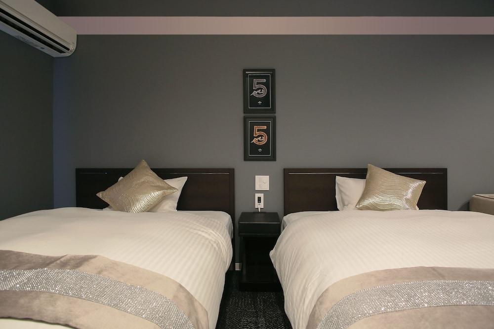 TwinROOM