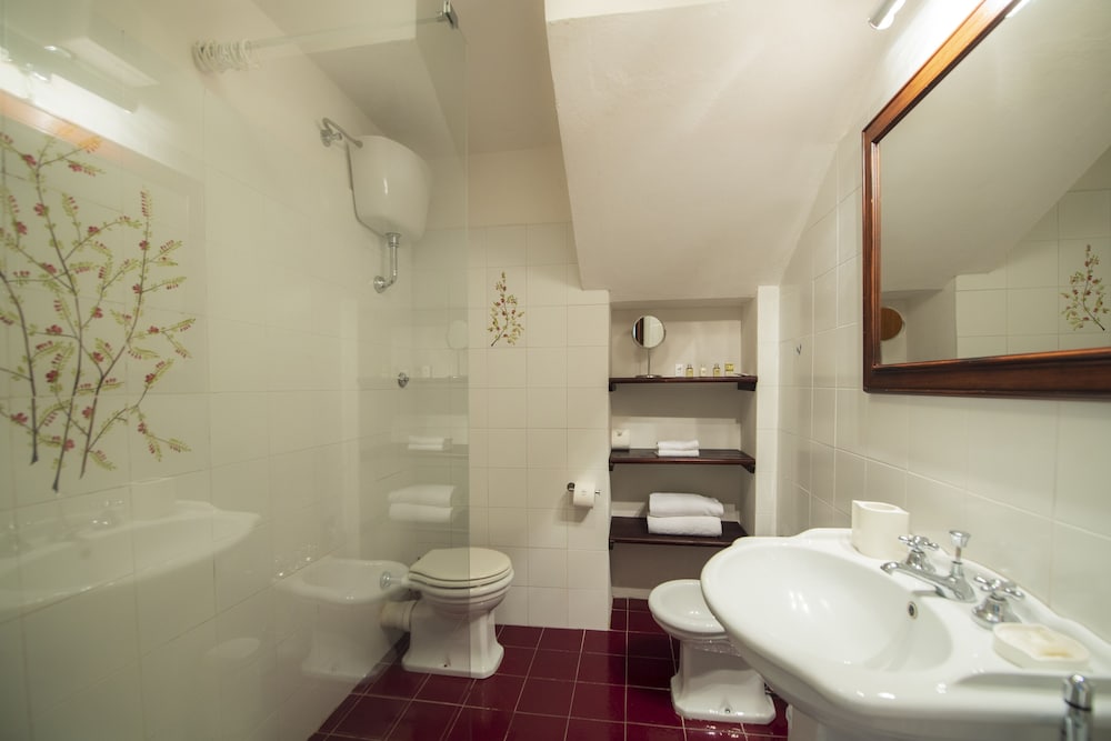 Superior Room (Split level - Annex building) - Photo 12