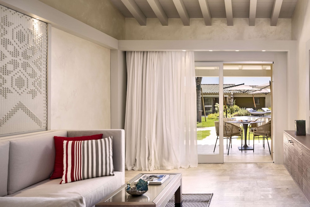Suite, Poolblick, Adults Only 16+ thumbnail 5