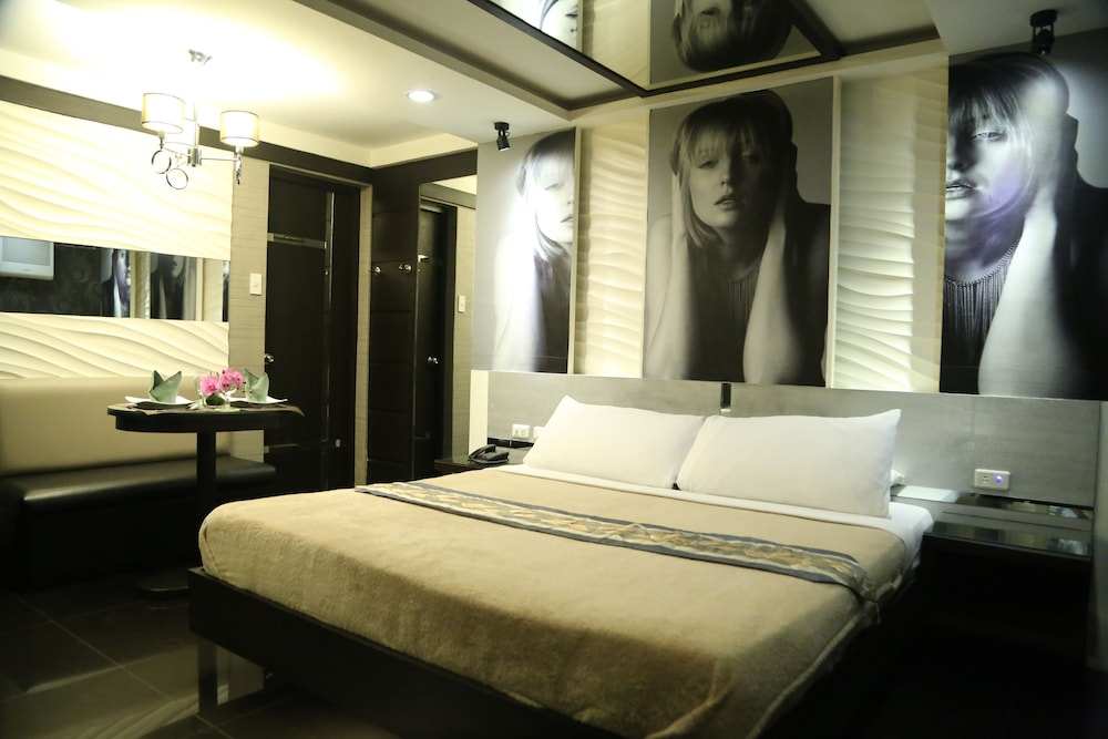 Standard Room - Photo 8