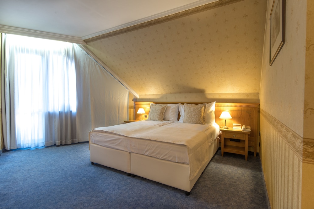 Junior Suite - Photo 2