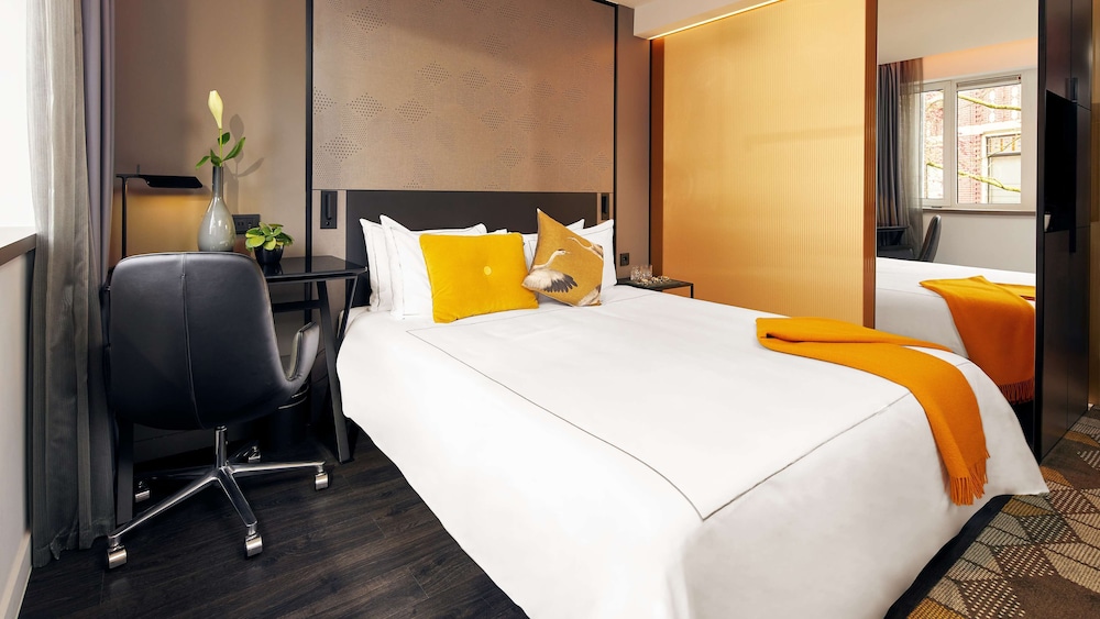 Superior Room, 1 Queen Bed