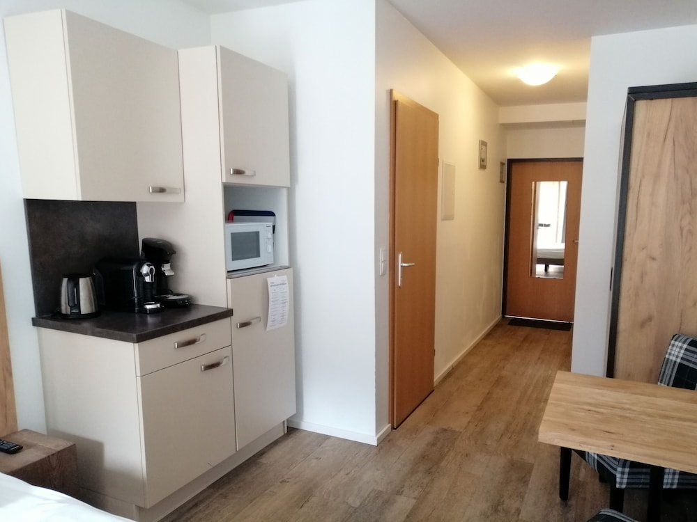 Room (Hotel) photo 3