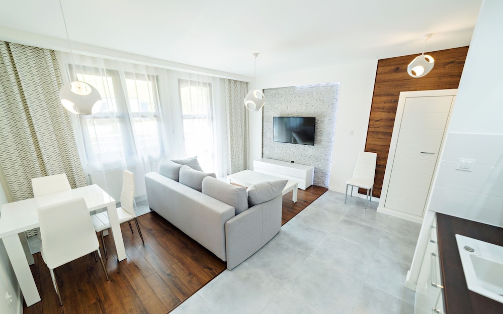 Apartment (Mysliwska 1G/3)