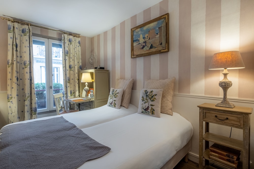 Superior Room photo 2