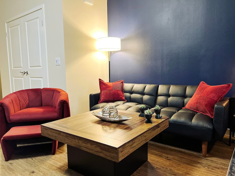 Cozy Home W Pool GYM Parking 10 Min to Cedars, 사진 20