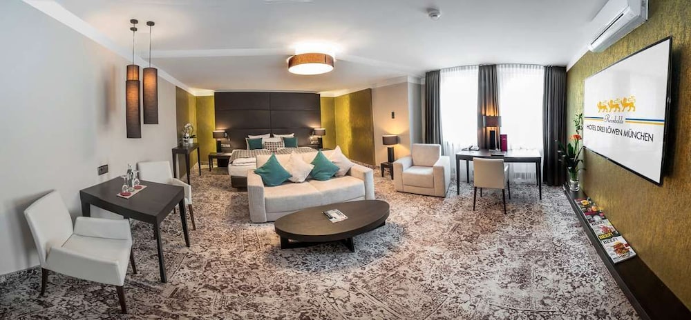 Suite, 1 King Bed photo 1