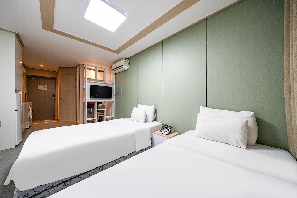 Standard Twin Room photo 1