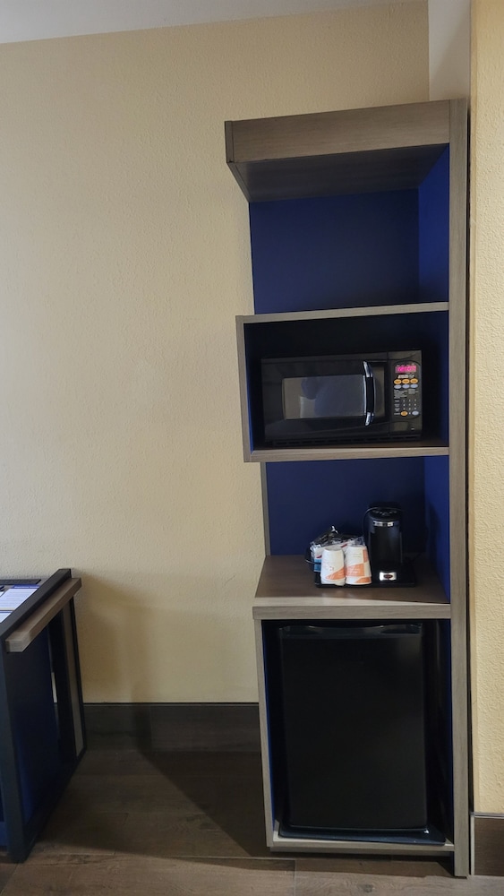 Suite, Non Smoking - Photo 24