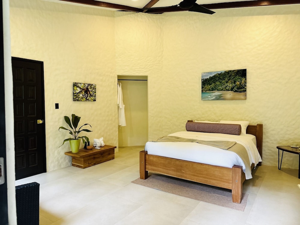 Llorona Rainforest Suite