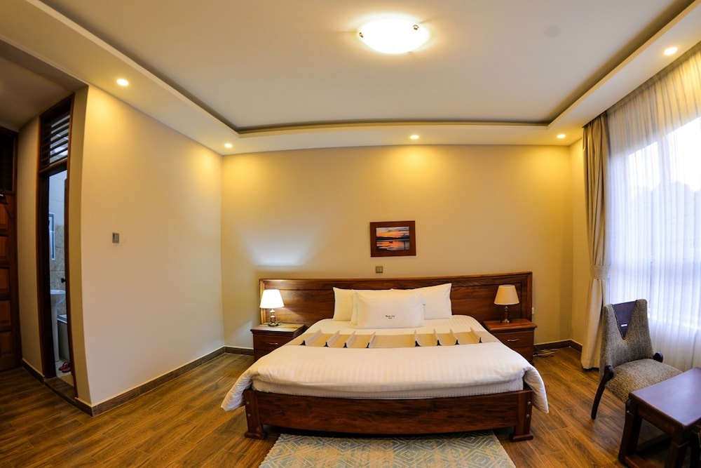 Standard Double Room - Photo 3