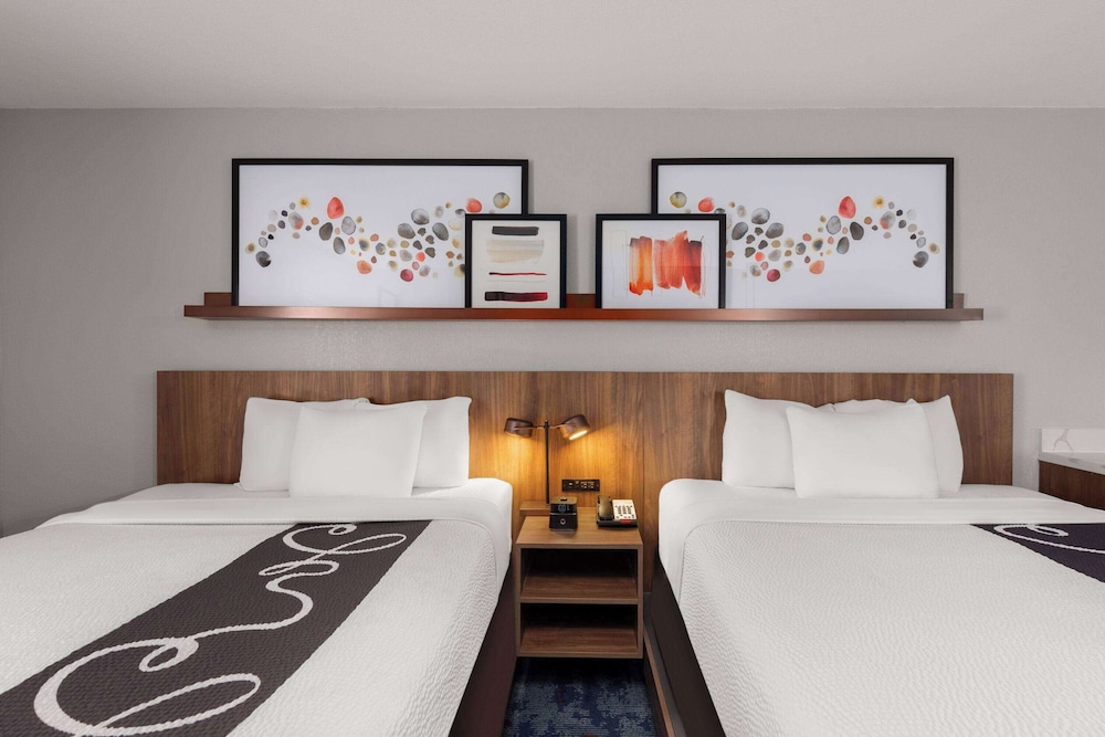 Room, 2 Queen Beds, Non Smoking
