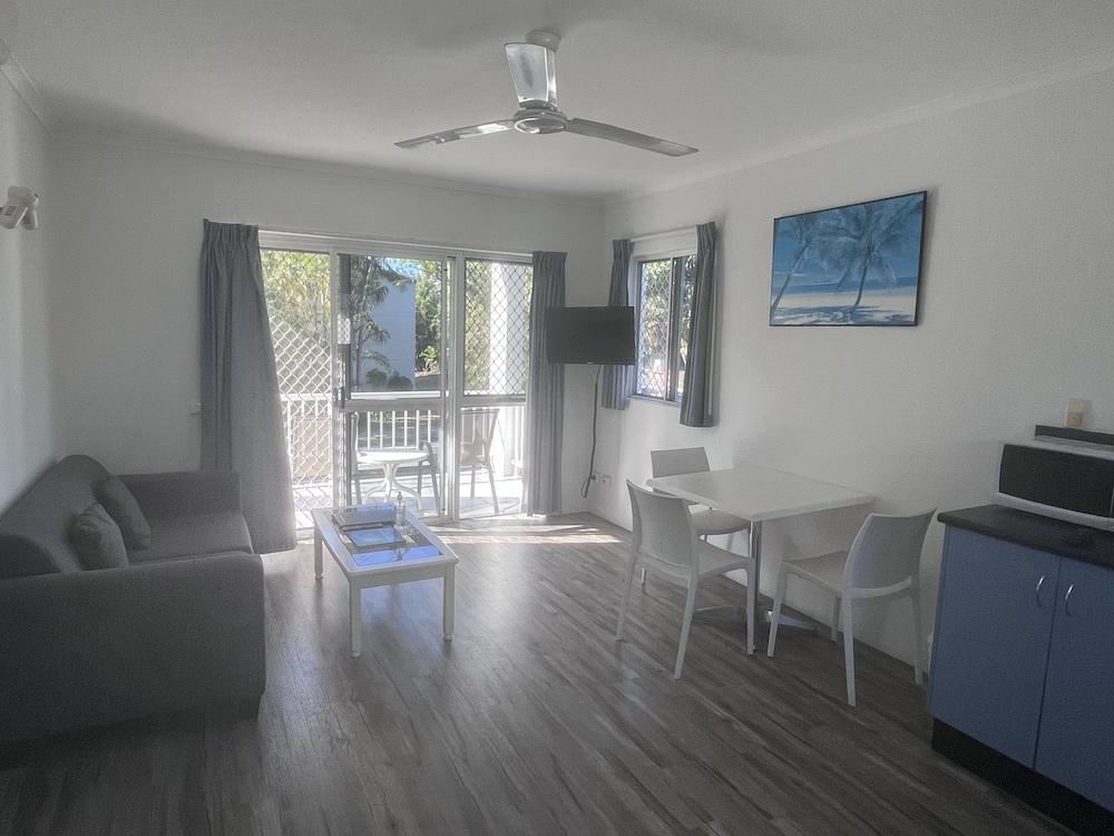 Classic Apartment, 1 Bedroom, Garden View