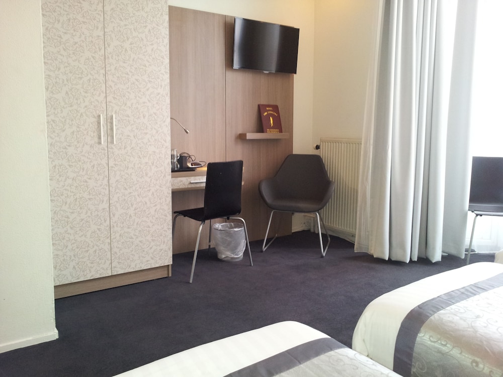 Triple Room, 3 Twin Beds