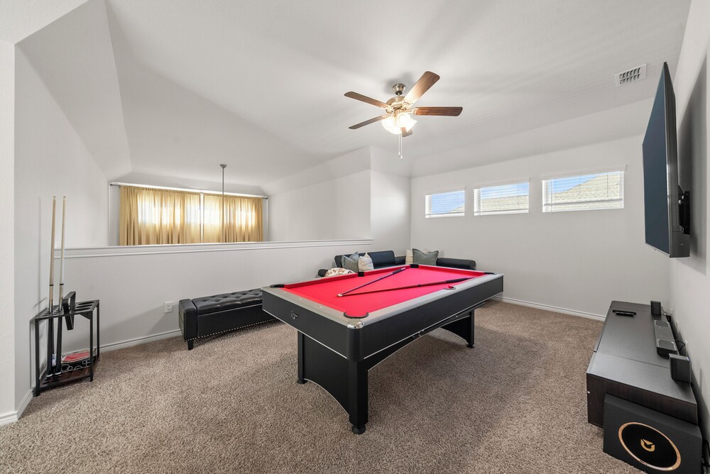 Luxurious 4-Bed Home in Aubrey TX, Billede 2