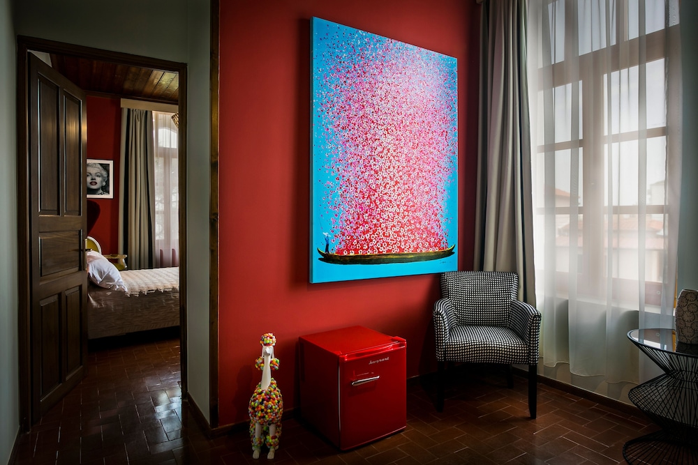 Design Suite photo 2