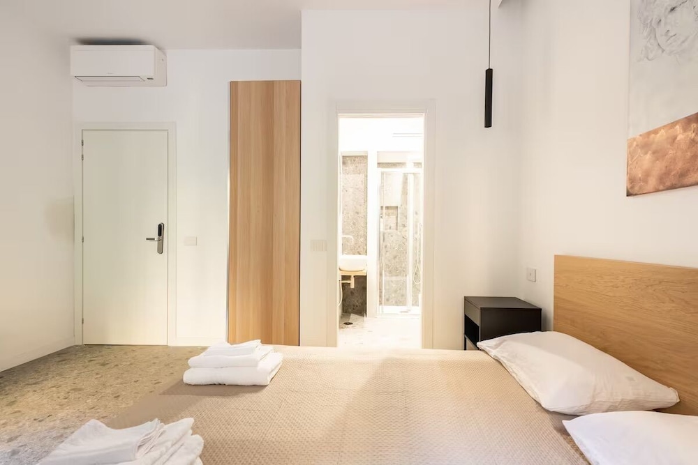 Comfort Double or Twin Room