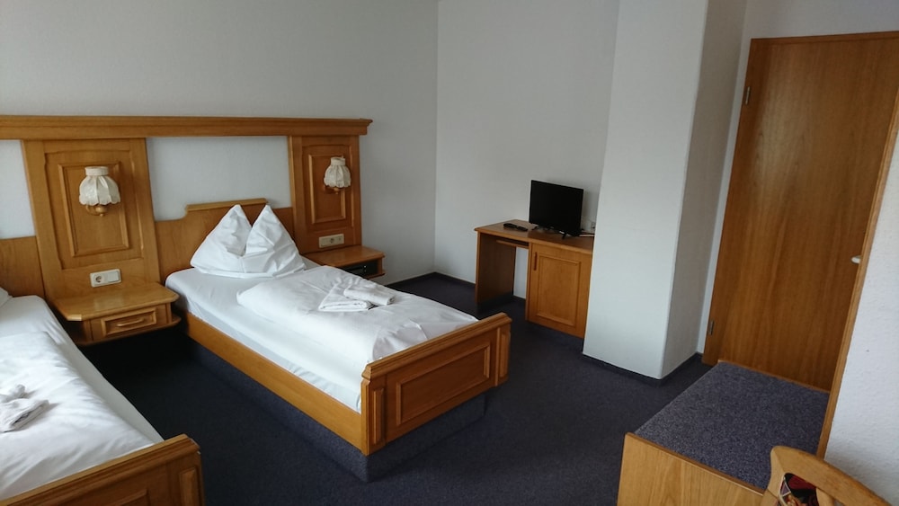 Single Room photo 3