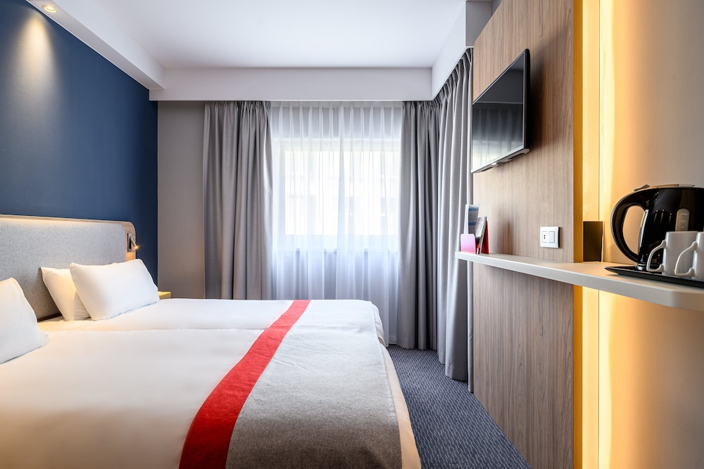 Standard Room (Free Breakfast) - Photo 2