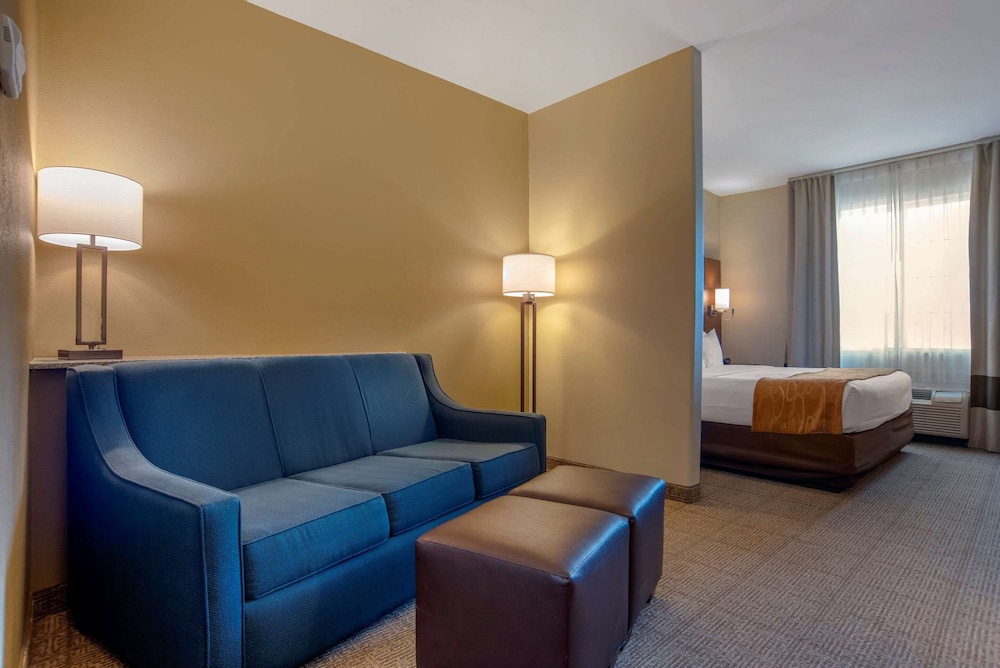 Suite, Non Smoking - Photo 1