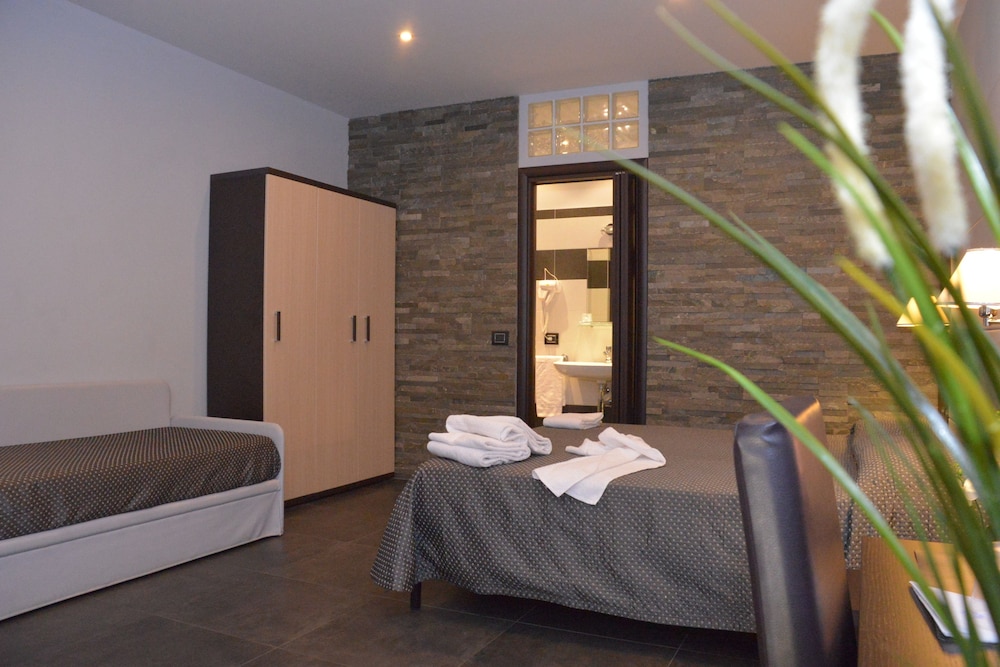 Quadruple Room photo 1