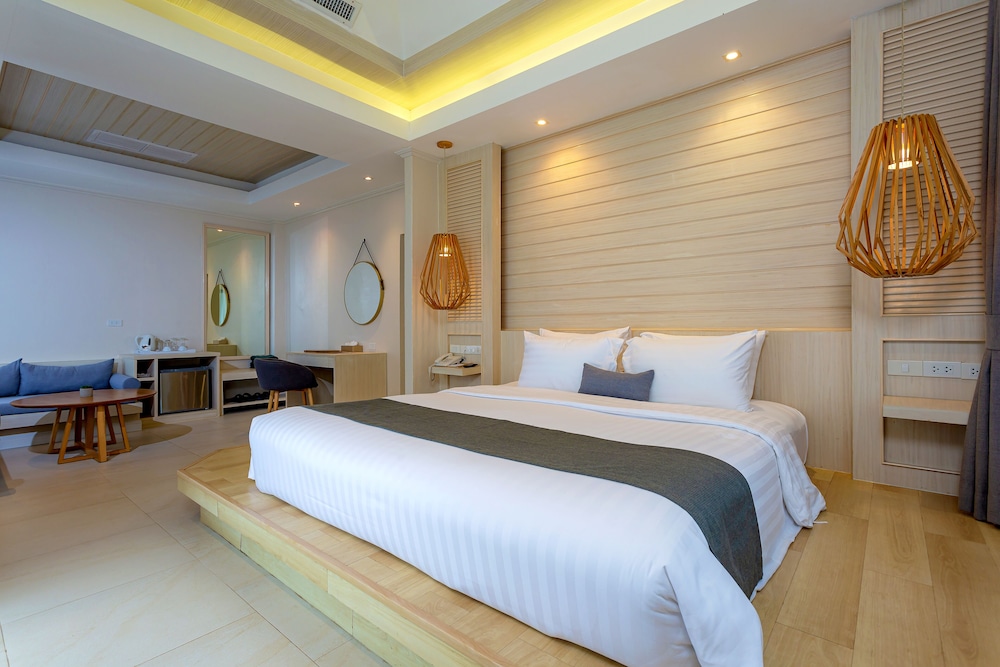 Beach Front Villa - Photo 1