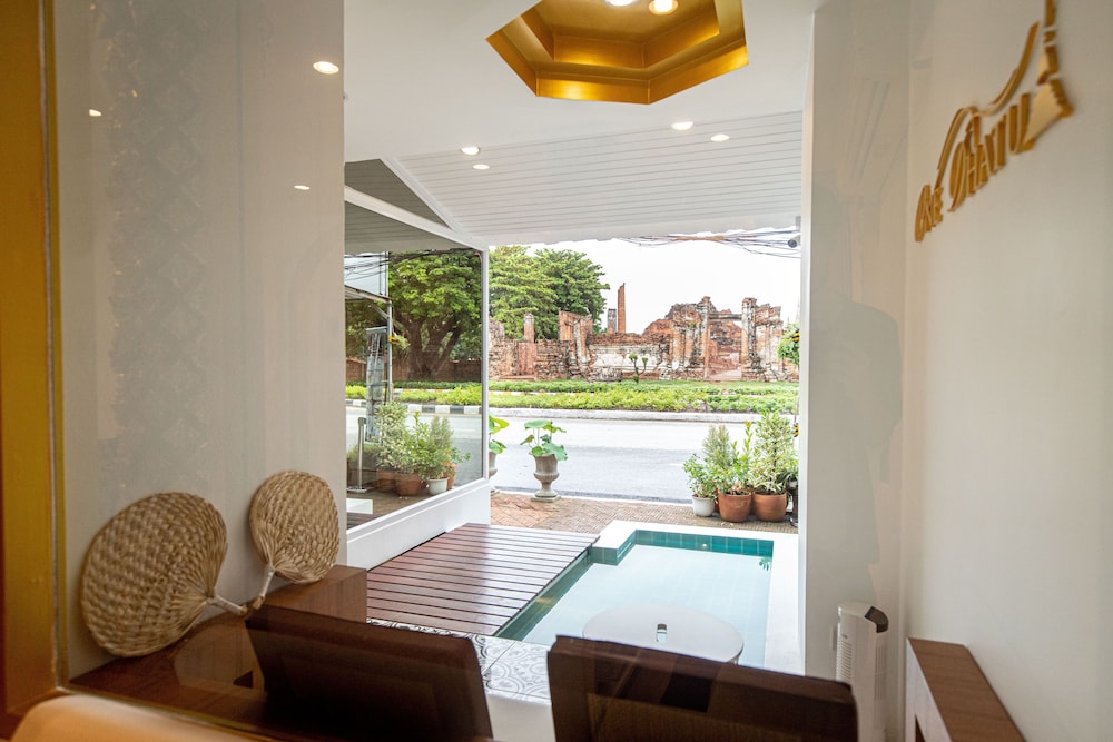 Royal Suite - Photo 19